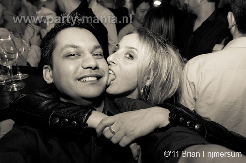 110129_045_secret_saturday_partymania