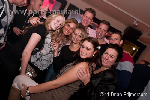 110129_067_secret_saturday_partymania