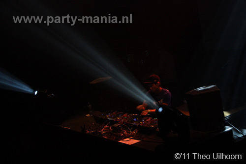 110205_066_billy_the_klit_partymania