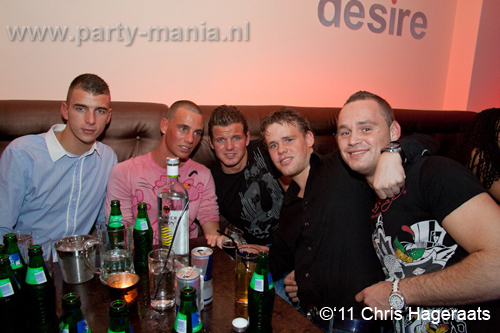 110211_042_adha_partymania