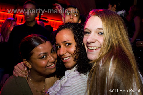 110211_013_maximaal_partymania