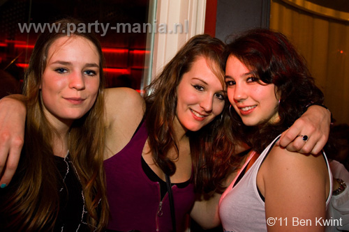 110211_028_maximaal_partymania