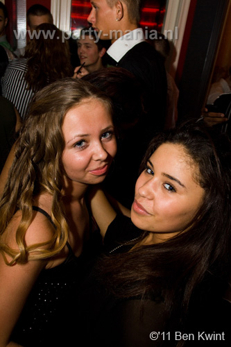 110211_052_maximaal_partymania