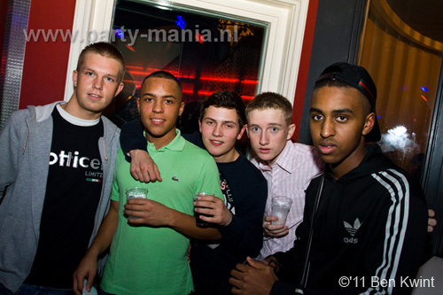 110211_054_maximaal_partymania