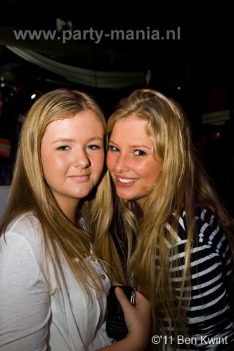 110211_061_maximaal_partymania