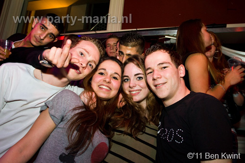 110211_064_maximaal_partymania