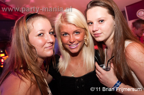 110212_023_dopenez_partymania