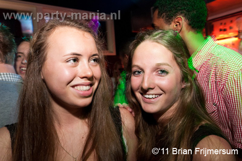 110212_034_dopenez_partymania