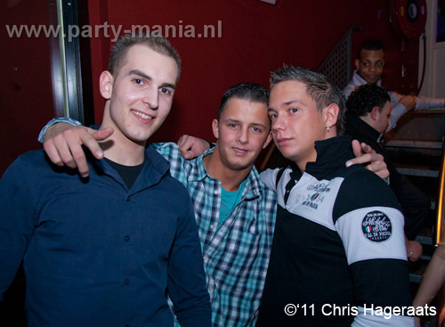 110218_072_maximaal_partymania