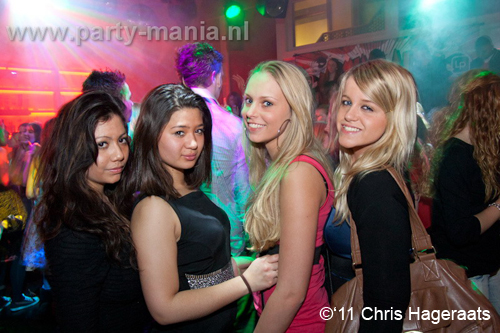 110218_110_maximaal_partymania