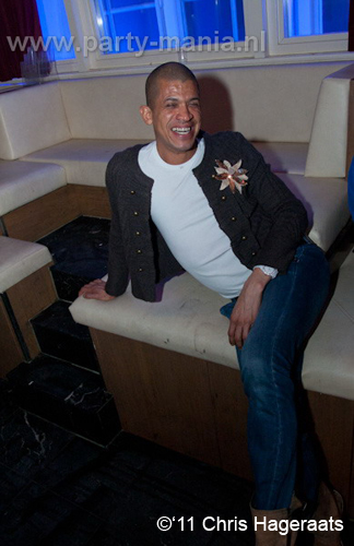 110218_122_maximaal_partymania