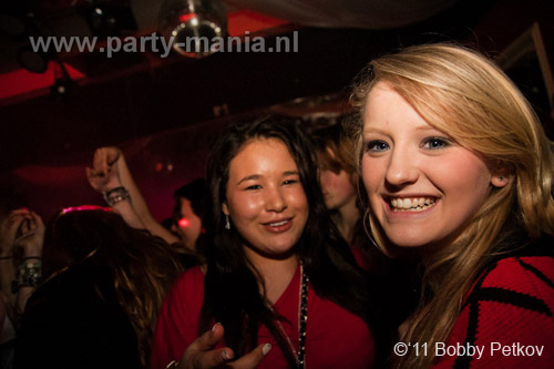 110225_046_maximaal_leparis_partymania