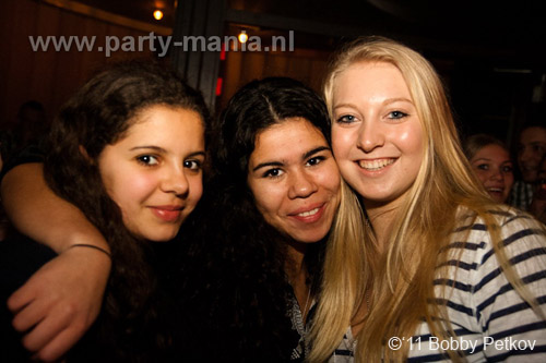 110225_048_maximaal_leparis_partymania