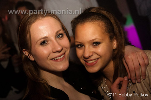 110225_061_maximaal_leparis_partymania