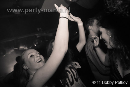 110225_065_maximaal_leparis_partymania