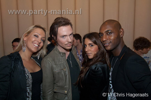 110226_002_manjefiek_partymania