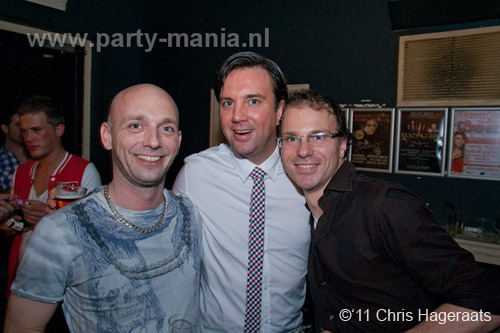 110226_062_manjefiek_partymania