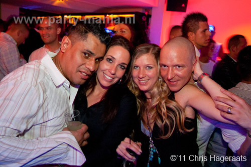 110304_110_adhd_partymania