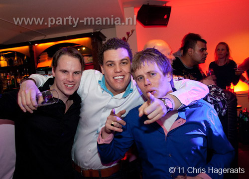 110304_124_adhd_partymania