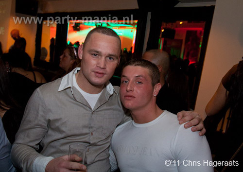 110304_136_adhd_partymania