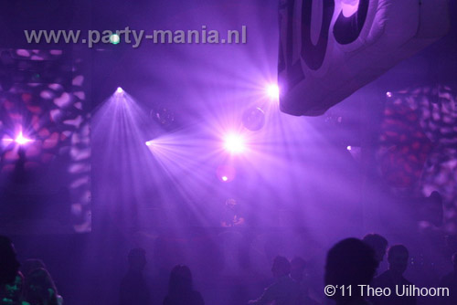 110305_005_ilovelos_paardvantroje_partymania