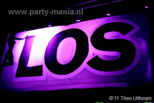 110305_011_ilovelos_paardvantroje_partymania