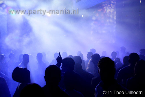 110305_038_ilovelos_paardvantroje_partymania