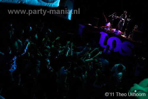 110305_092_ilovelos_paardvantroje_partymania