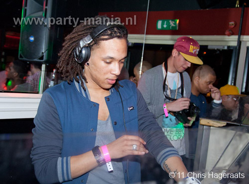 110305_061_modehippies_partymania