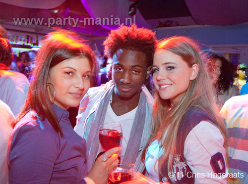 110305_081_modehippies_partymania