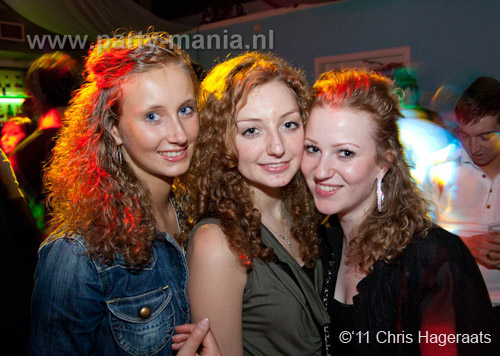 110305_086_modehippies_partymania