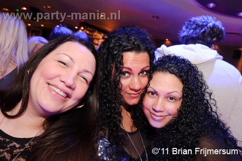 110312_006_voulez_vous_millers_denhaag_partymania