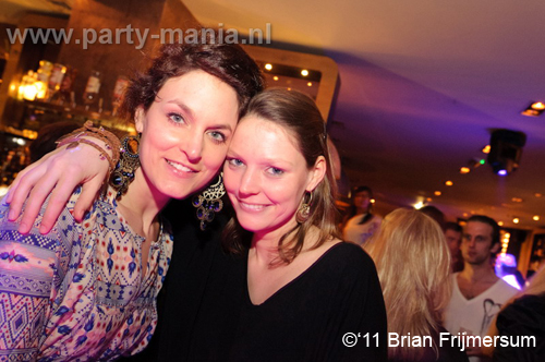 110312_040_voulez_vous_millers_denhaag_partymania