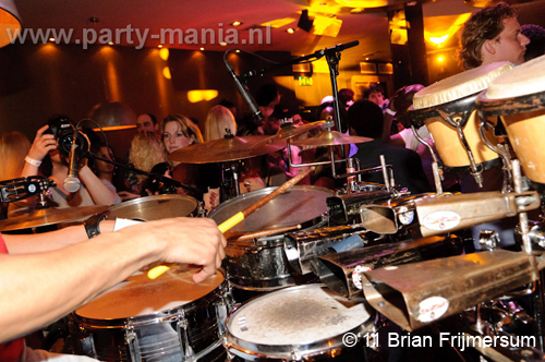 110312_067_voulez_vous_millers_denhaag_partymania