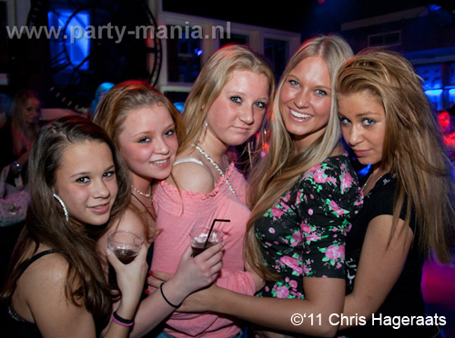 110312_016_womanizer_partymania