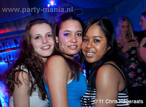 110312_018_womanizer_partymania