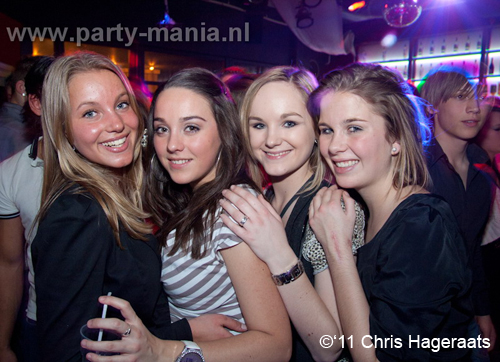 110312_083_womanizer_partymania