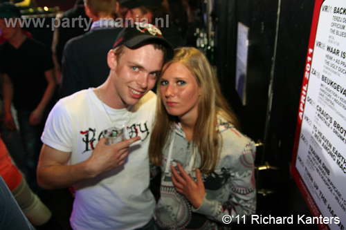 110416_052_beukgevaar_bazart_partymania_denhaag