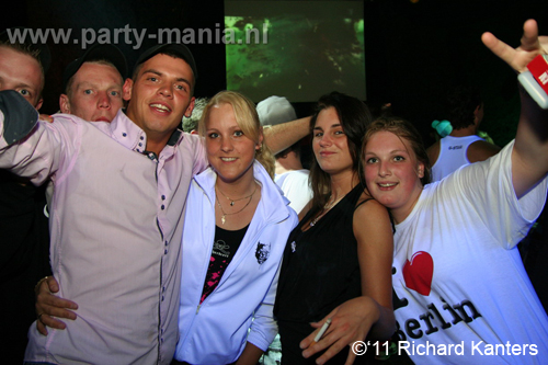 110416_078_beukgevaar_bazart_partymania_denhaag
