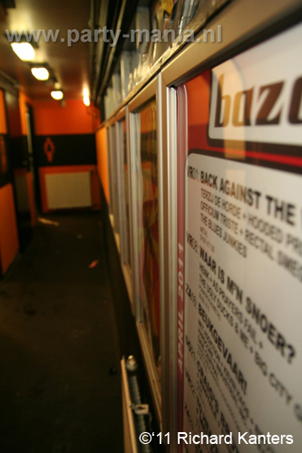 110416_147_beukgevaar_bazart_partymania_denhaag