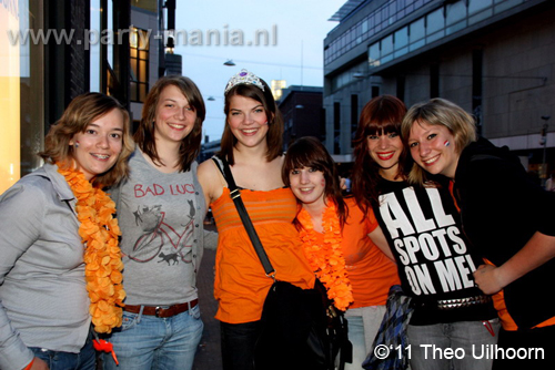 110429_033_life_i_live-partymania_denhaag