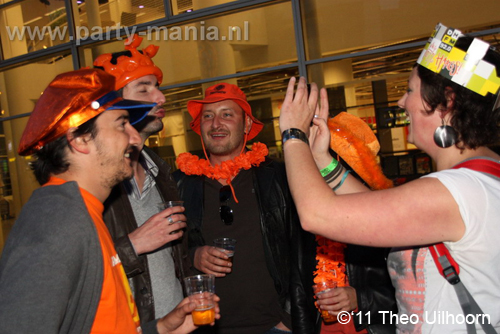 110429_038_life_i_live-partymania_denhaag