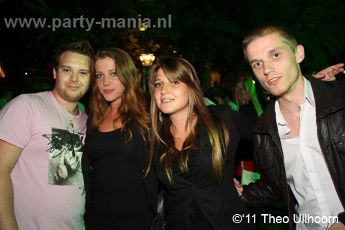 110429_078_life_i_live-partymania_denhaag