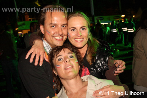 110429_080_life_i_live-partymania_denhaag