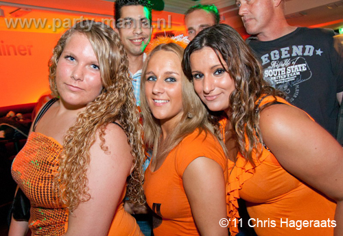 110429_002_luden_partymania_denhaag