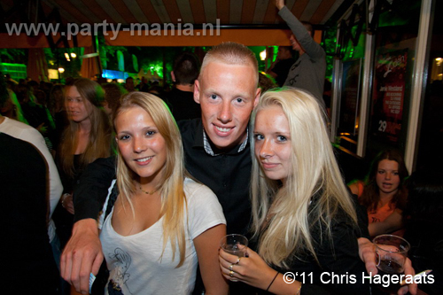 110429_010_luden_partymania_denhaag