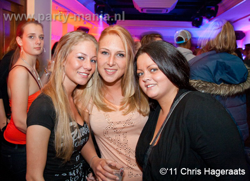 110429_037_luden_partymania_denhaag