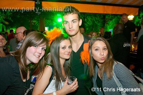 110429_045_luden_partymania_denhaag