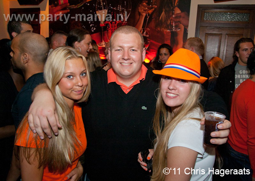 110429_088_luden_partymania_denhaag