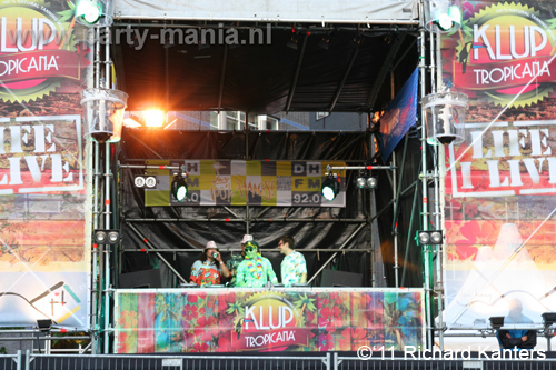 110429_009_life_i_live_partymania_denhaag